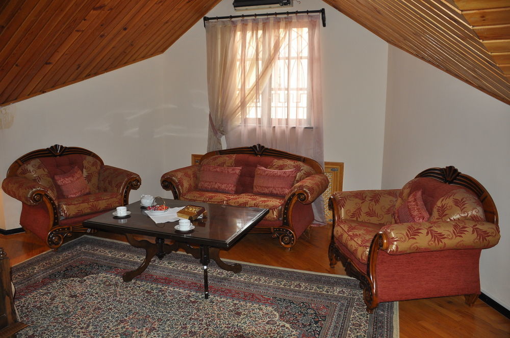 Hotel Samarkand Safar Esterno foto