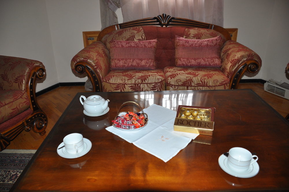 Hotel Samarkand Safar Esterno foto